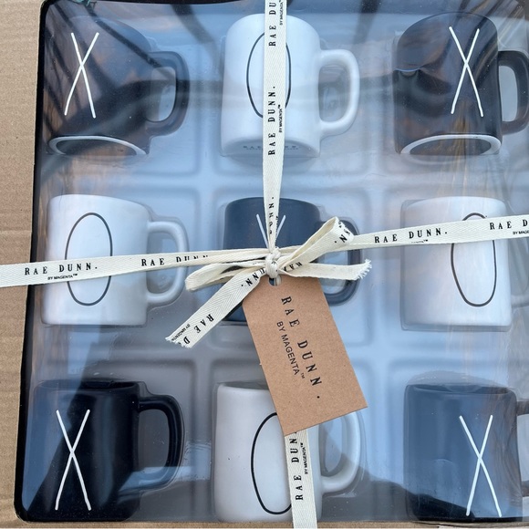 RAE DUNN Ceramic Tic-Tac-Toe Game Set - Picture 7 of 9